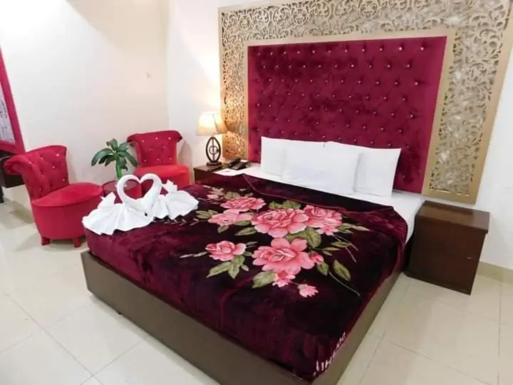 اتاق لوکس, Royal Castle Guest House