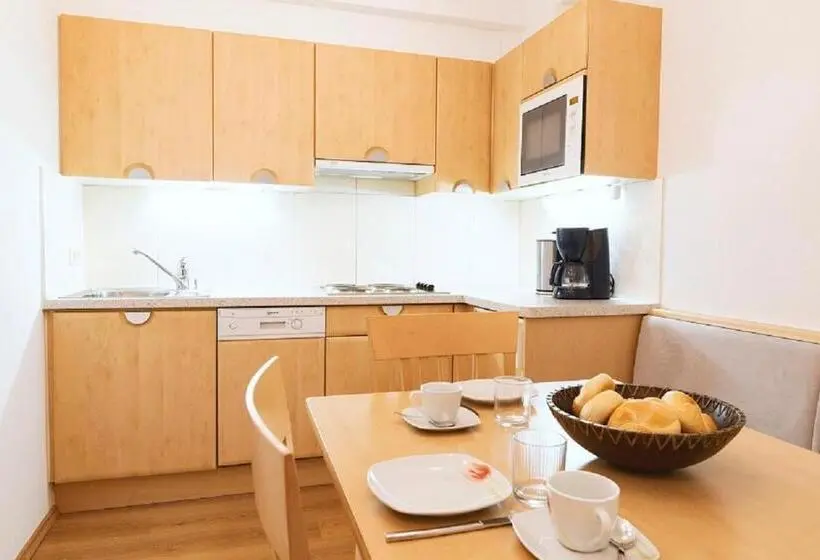 اتاق عادی, Apart Pension Bergland
