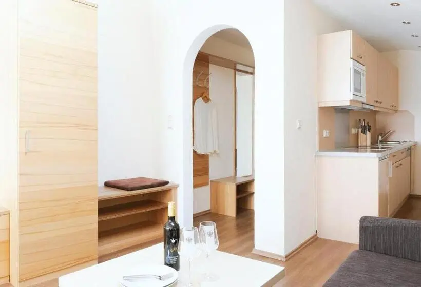 آپارتمان سوپریور 1 خوابه, Apart Pension Bergland