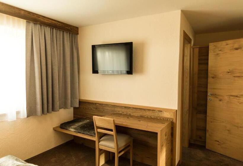 スタンダードルーム, Apart Pension Bergland