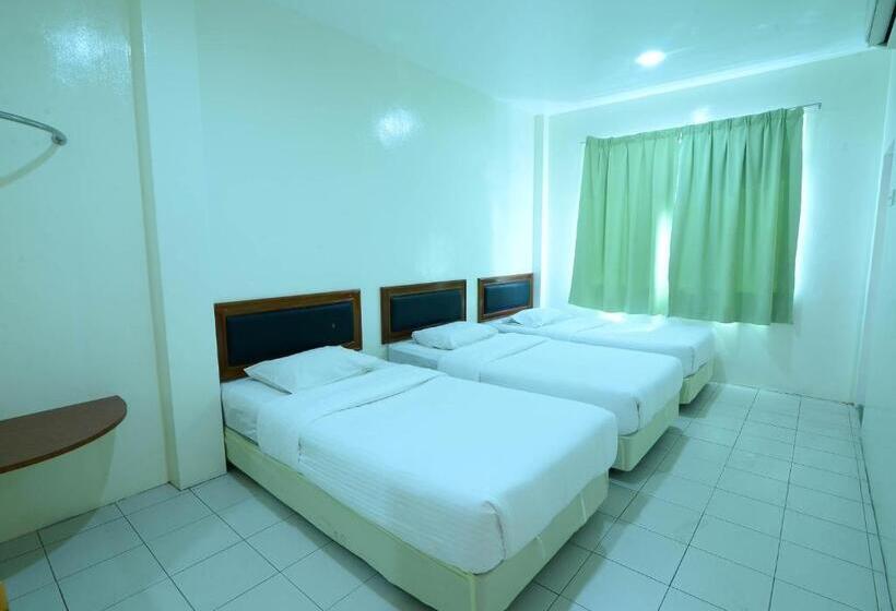 غرفة قياسية ثلاثية, Mersing