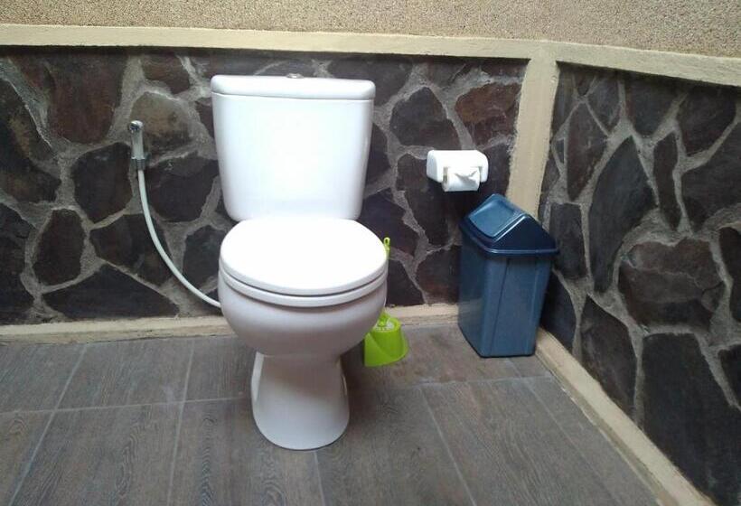 חדר סטנדרט עם מרפסת, Ode Resto Guesthouse