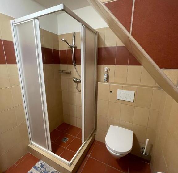 Economy Quadruple Room, Alva Pension 2