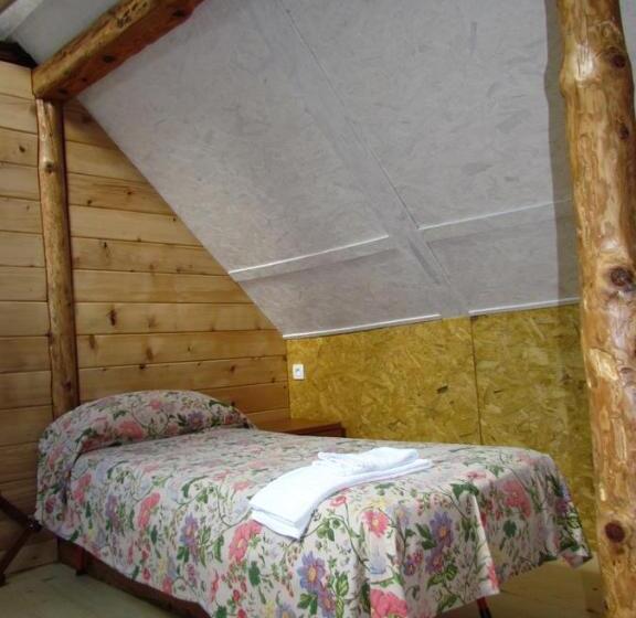 חדר סטנדרט, Joe's Place