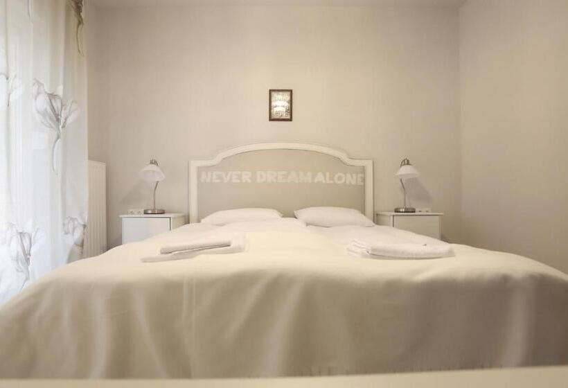 标准间, Pastel Guesthouse
