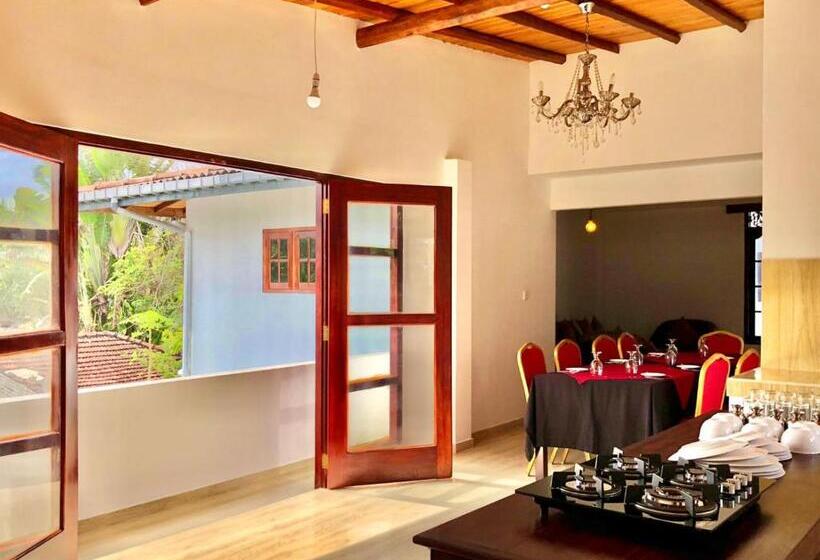 Apartamento 1 Dormitorio Vista Piscina, Sundowners Guesthouse