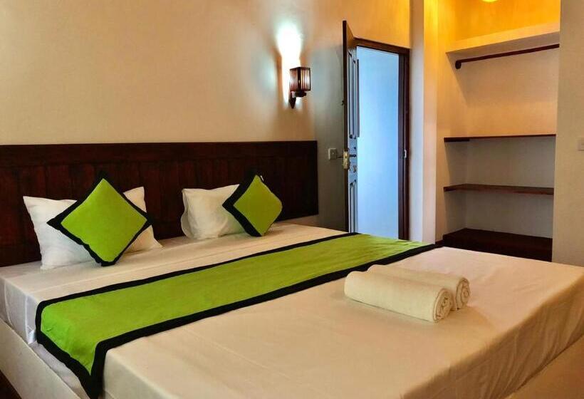 آپارتمان 1 خوابه با چشم‌انداز استخر, Sundowners Guesthouse