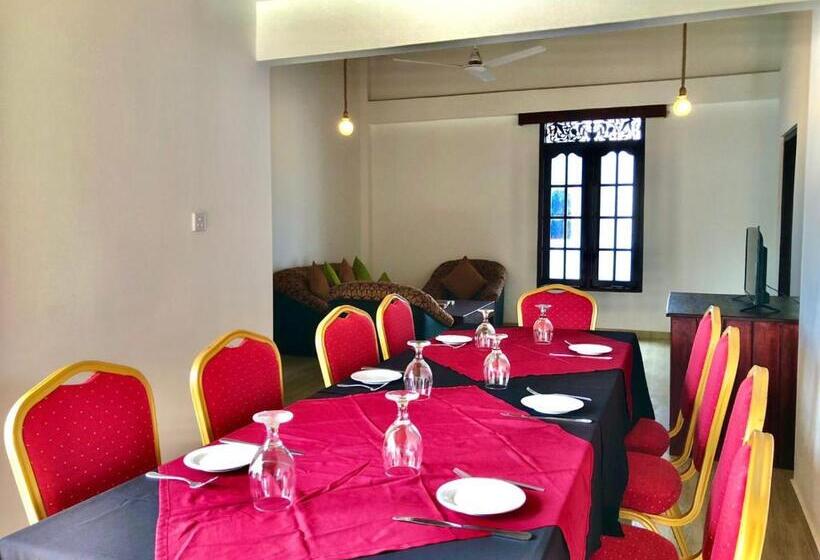 Apartamento 1 Dormitorio Vista Piscina, Sundowners Guesthouse