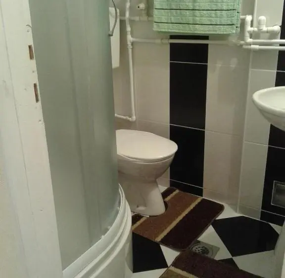 آپارتمان 1 خوابه, Apartmani Sobe Sljivancanin