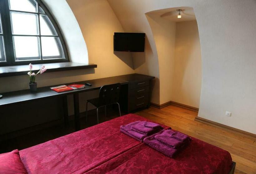 اتاق استاندارد, Rothko Museum Residences