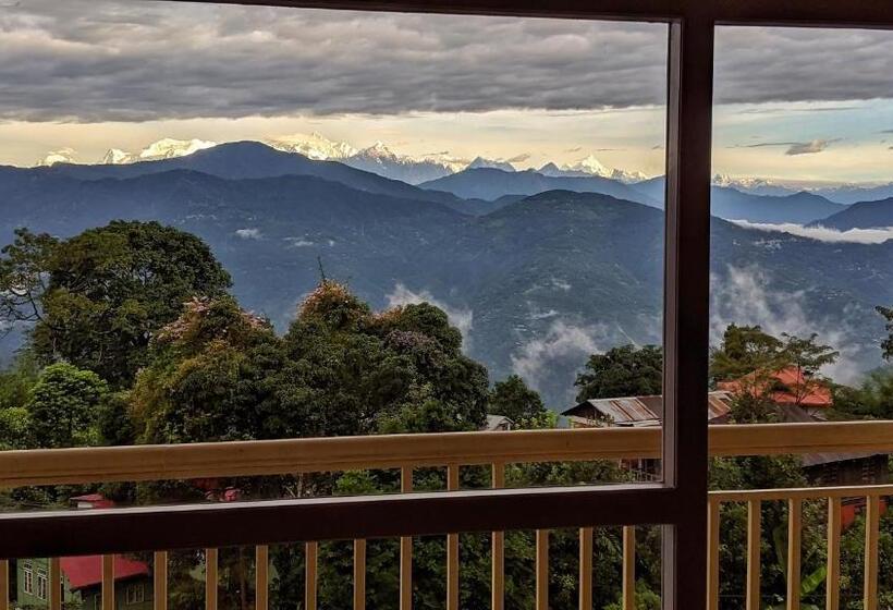 غرفة ديلوكس, Shikher