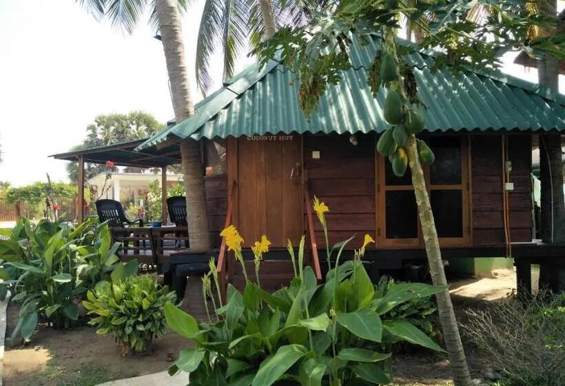 スタンダードバンガロー, Bella Nilaveli Beach