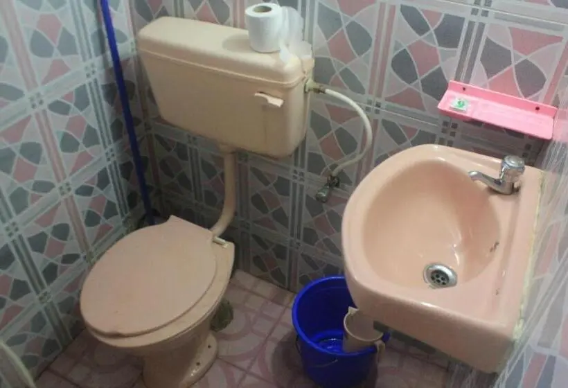 １階のスタンダードルーム, Cactus Guesthouse