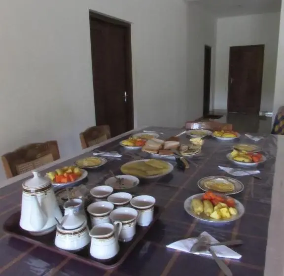 اتاق استاندارد, Rainbow Guest House