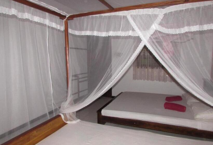 Семейный Номер, Rainbow Guest House