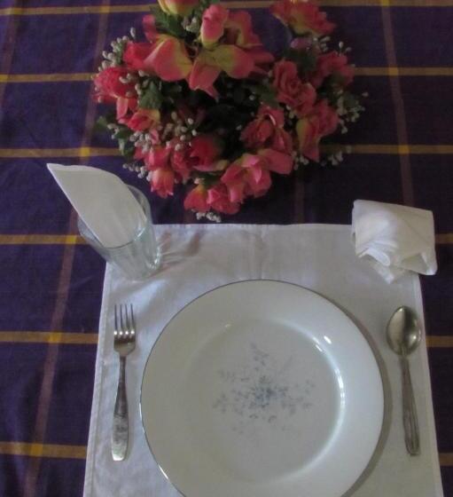 غرفة عائلية, Rainbow Guest House