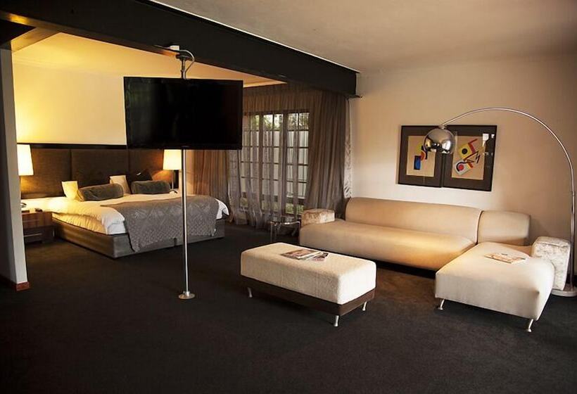 סוויטה אקזקיוטיב, Summerhill Guest Estate