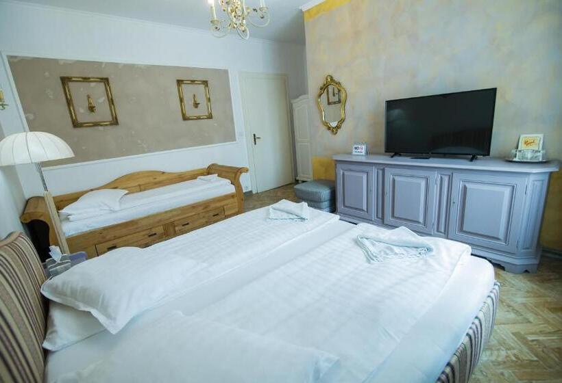 标准三人间, Vila Sibiu