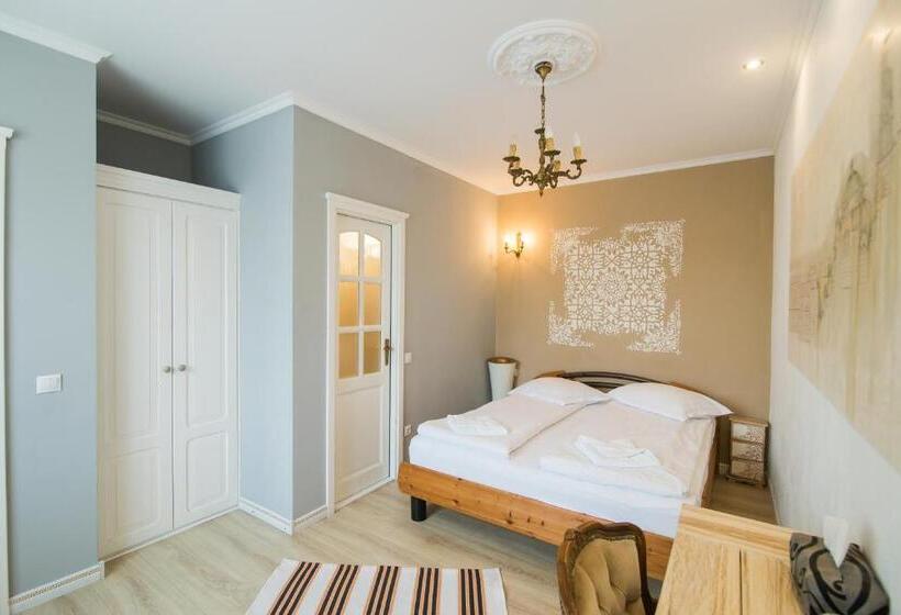 标准间, Vila Sibiu