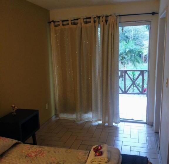 Люкс с гидромассажем, Village Colonial Pousada