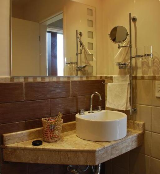 Люкс Кровать Кинг, Village Colonial Pousada