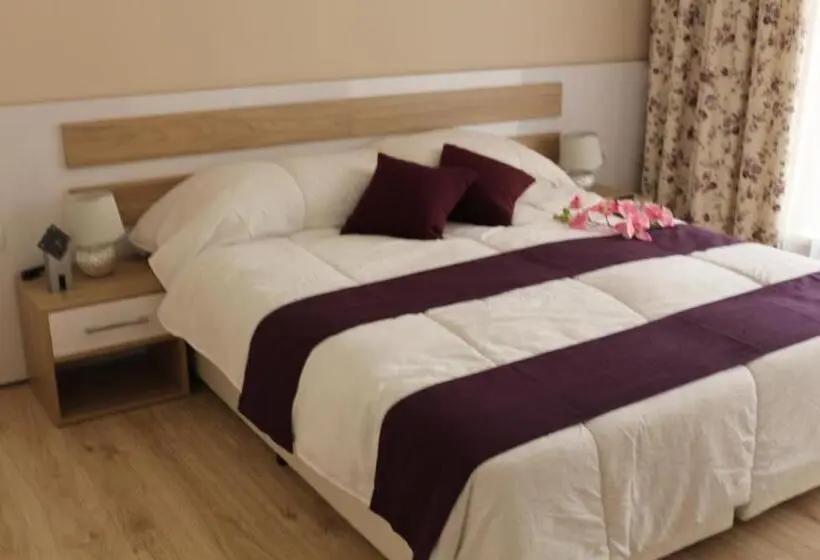 ２ベッドルームアパートメント, Vello Apartments