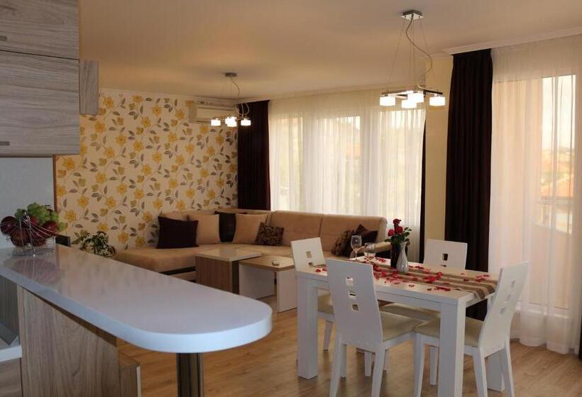 Апартаменты 1 Спальня, Vello Apartments