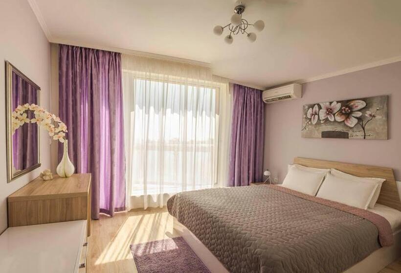 Апартаменты 2 Спальни, Vello Apartments