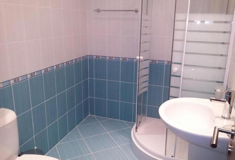 Апартаменты 2 Спальни, Vello Apartments