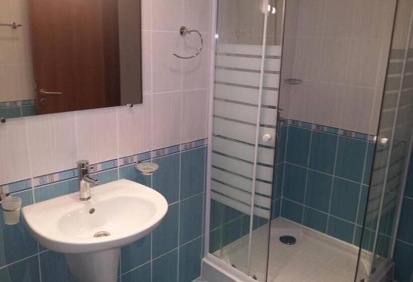 Апартаменты 2 Спальни, Vello Apartments