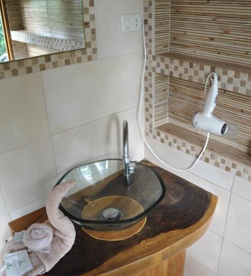 بنجلو ديلوكس, Casa Aba Matapalo