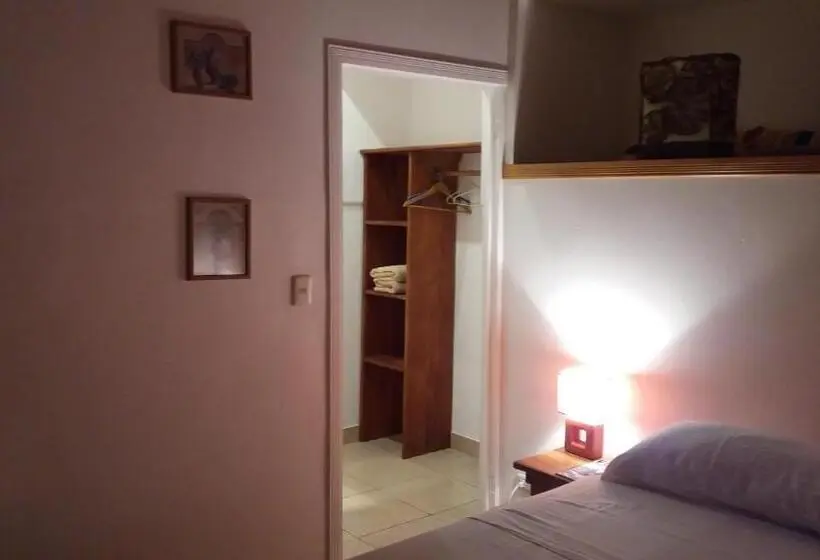 スタンダードバンガロー, Casa Aba Matapalo