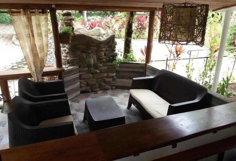 Семейный Номер, Casa Aba Matapalo
