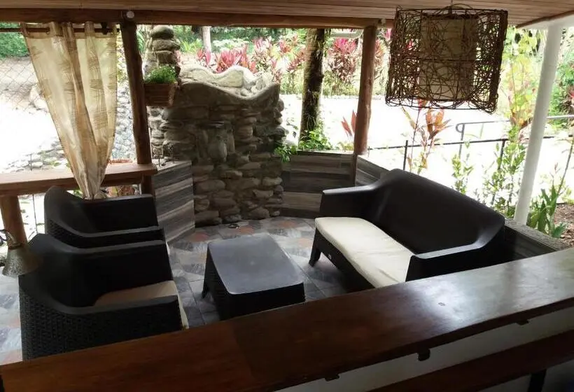 ファミリールーム, Casa Aba Matapalo
