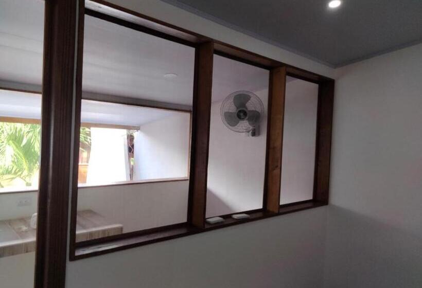 غرفة قياسية مطلّة علي الحديقة, Casa Aba Matapalo