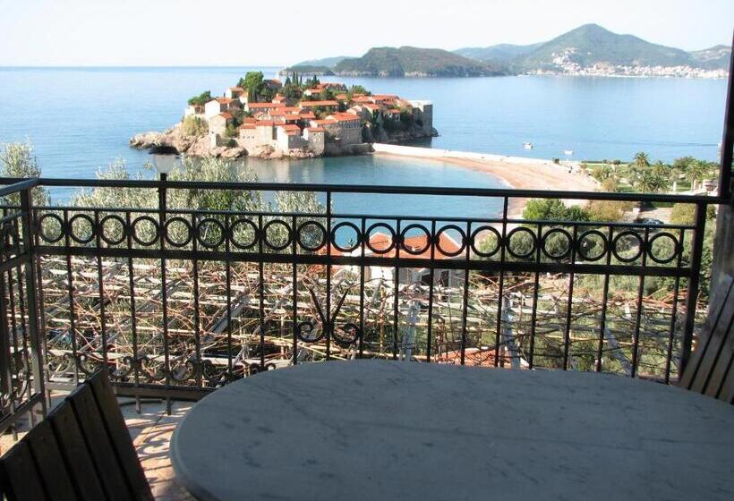 Standard room with outdoor bath, Guest House Ivo Jovanovic