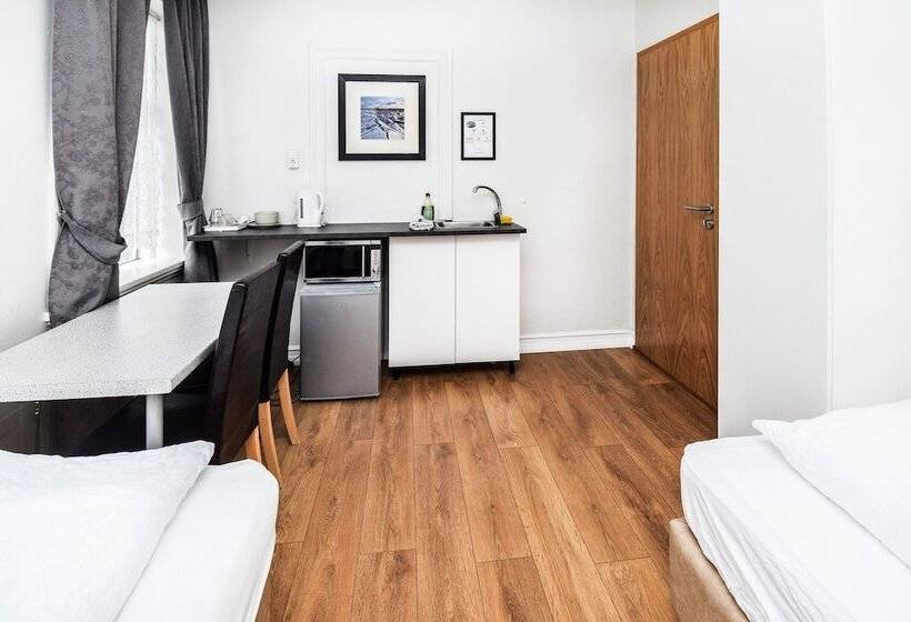 اتاق استاندارد با سرویس بهداشتی مشترک, Guesthouse Andrea