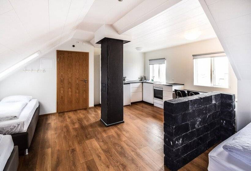 استودیوی استاندارد, Guesthouse Andrea