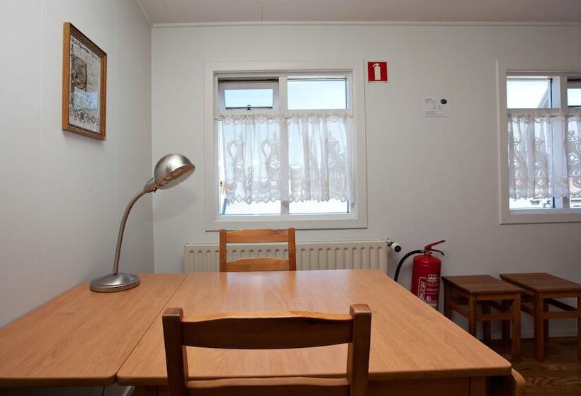 استودیوی استاندارد, Guesthouse Andrea