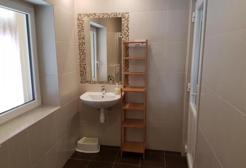 דירת 4 חדרים, Haus Alpenblick Mölltal