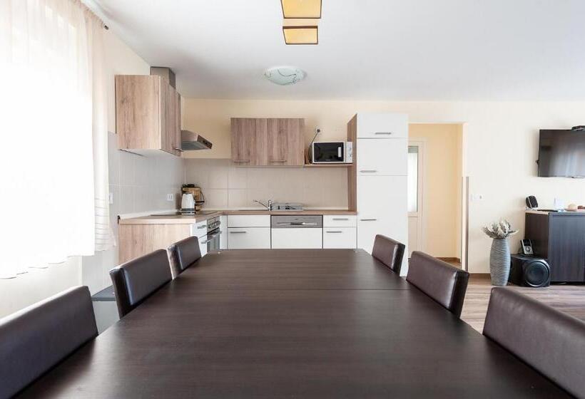 דירת 4 חדרים, Haus Alpenblick Mölltal