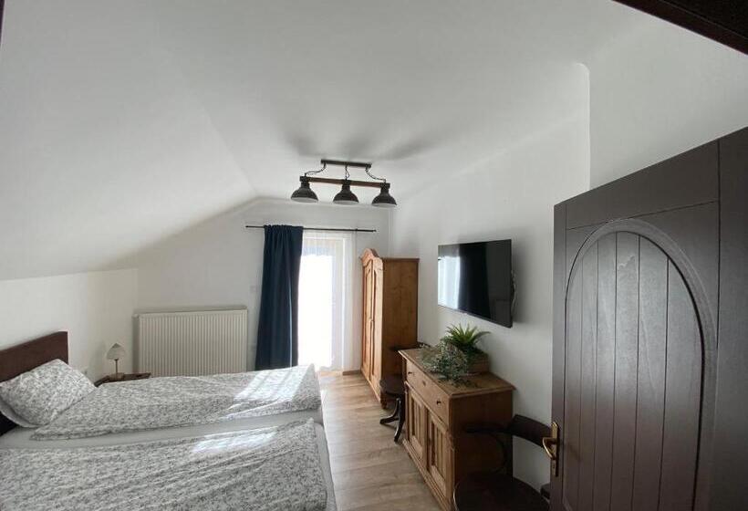 דירת שלושה חדרים, Haus Alpenblick Mölltal