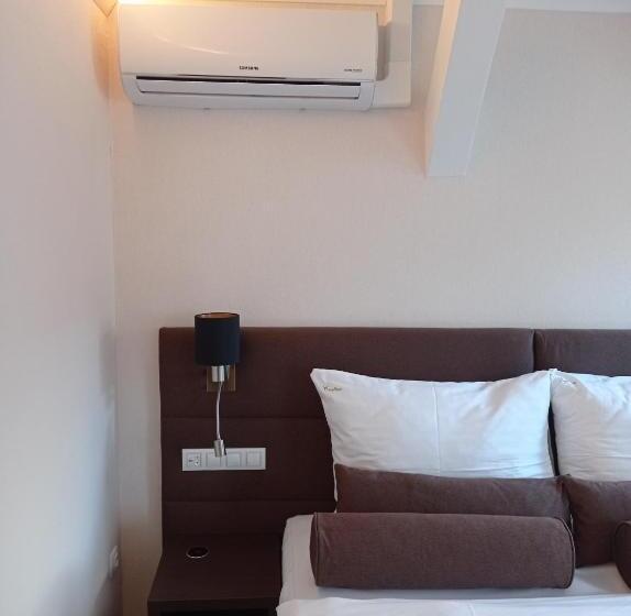 اتاق استاندارد, Penzion Excellent