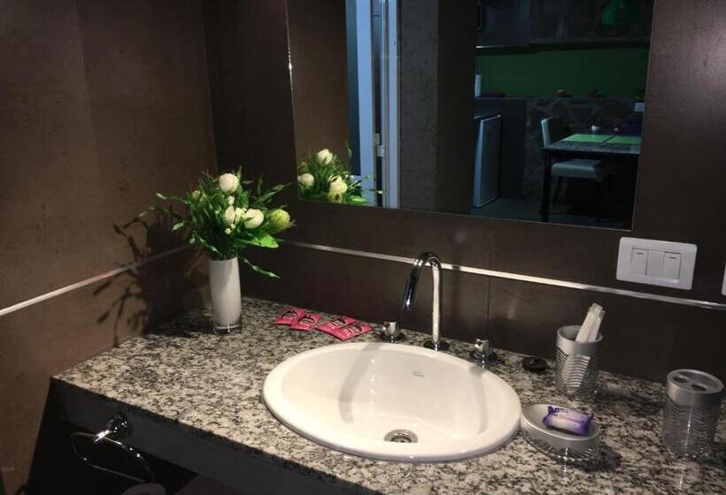 جناح ديلوكس, Pueblo Santo, Cabañas & Suites