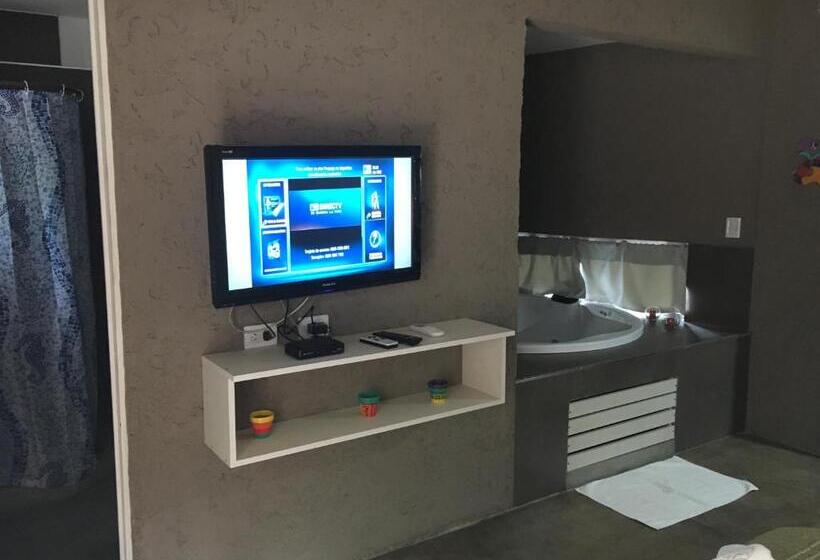 جناح ديلوكس, Pueblo Santo, Cabañas & Suites