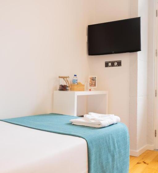 اتاق استاندارد یک تخته با بالکن, Mystay Porto Batalha