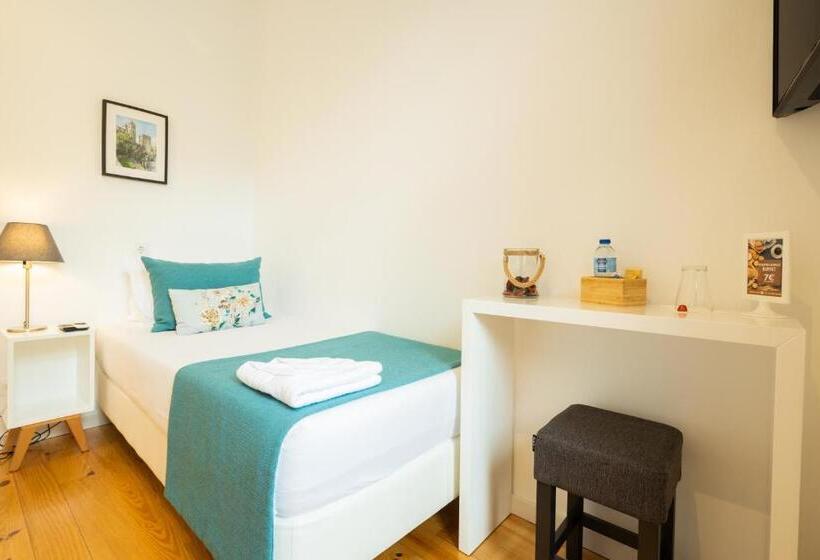 اتاق استاندارد یک تخته با بالکن, Mystay Porto Batalha