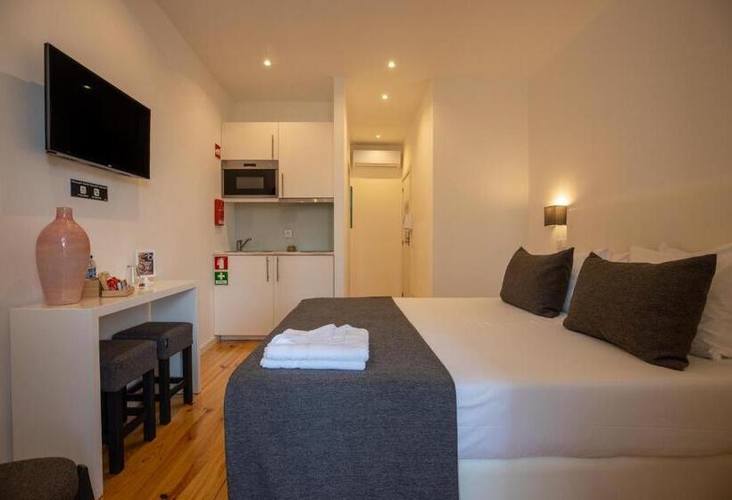 استودیوی استاندارد, Mystay Porto Batalha