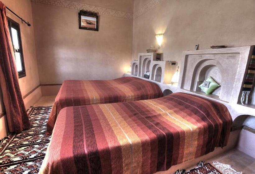 חדר סטנדרט לשלושה עם נוף לגינה, Riad Tamdakhte