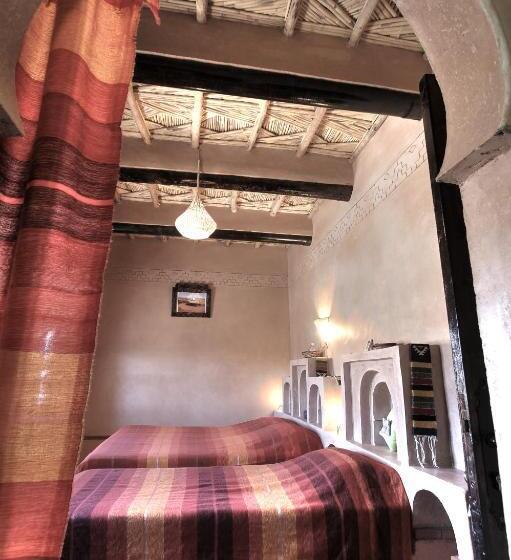 חדר סטנדרט לשלושה עם נוף לגינה, Riad Tamdakhte